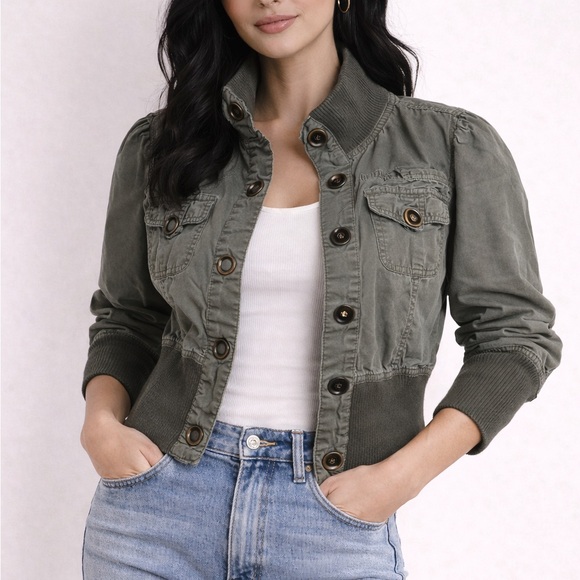 Forever 21 Jackets & Blazers - 302. Vintage Forever 21 Utility Jacket in Olive